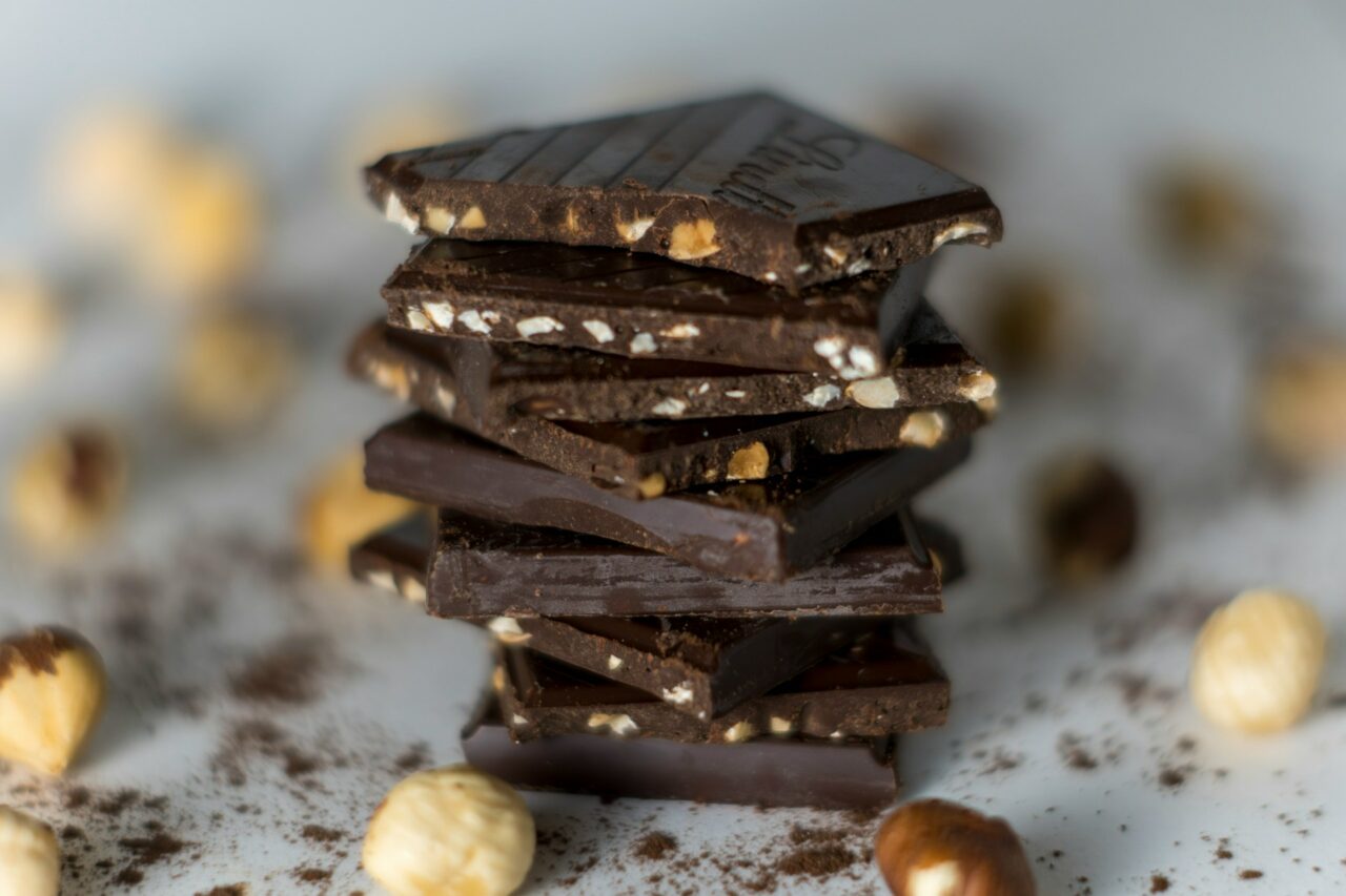 What is the Outcome of Consuming Chocolate Obtained from Shrooms Delivery? This Father Couldn’t Stop Chuckling at Everything